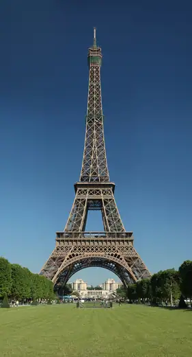 Eiffel Tower, Champ de Mars, Paris