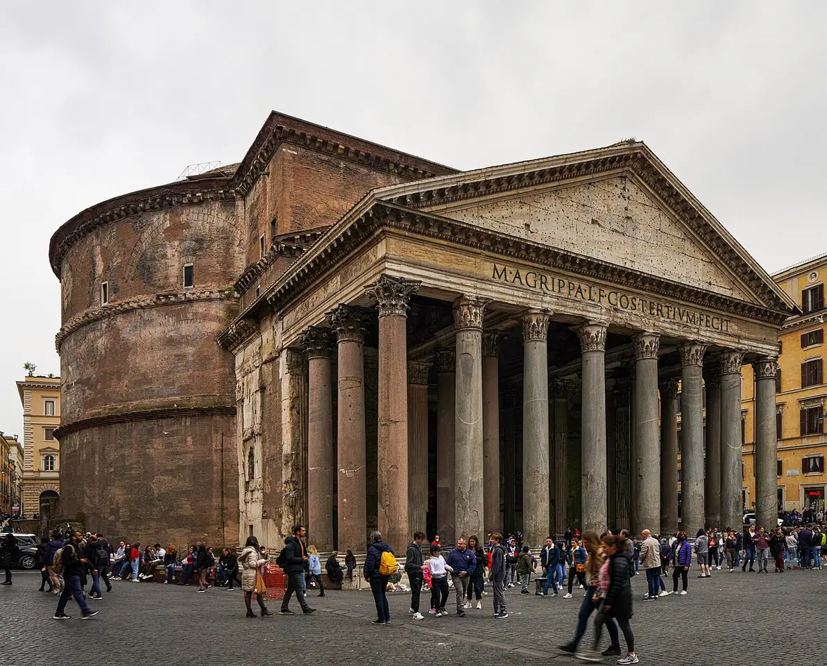 The Pantheon's portico and rotunda today.
