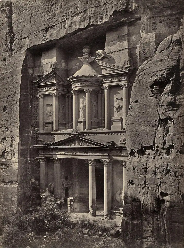 Al-Khazneh in a 19th-century photograph credited on Wikimedia Commons to Francis Frith, 1860s.