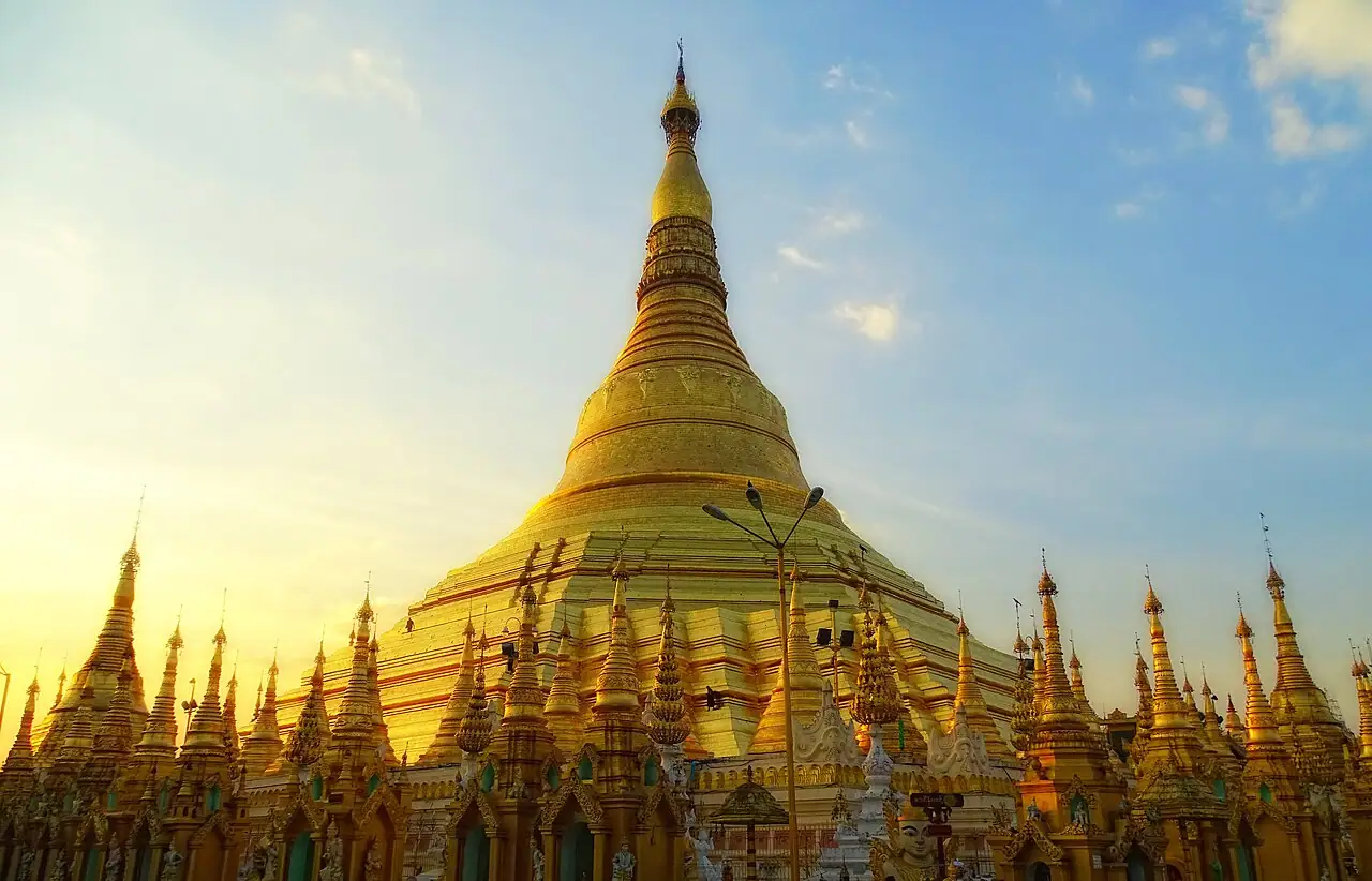 Shwedagon Pagoda, Singuttara Hill, Yangon, Myanmar