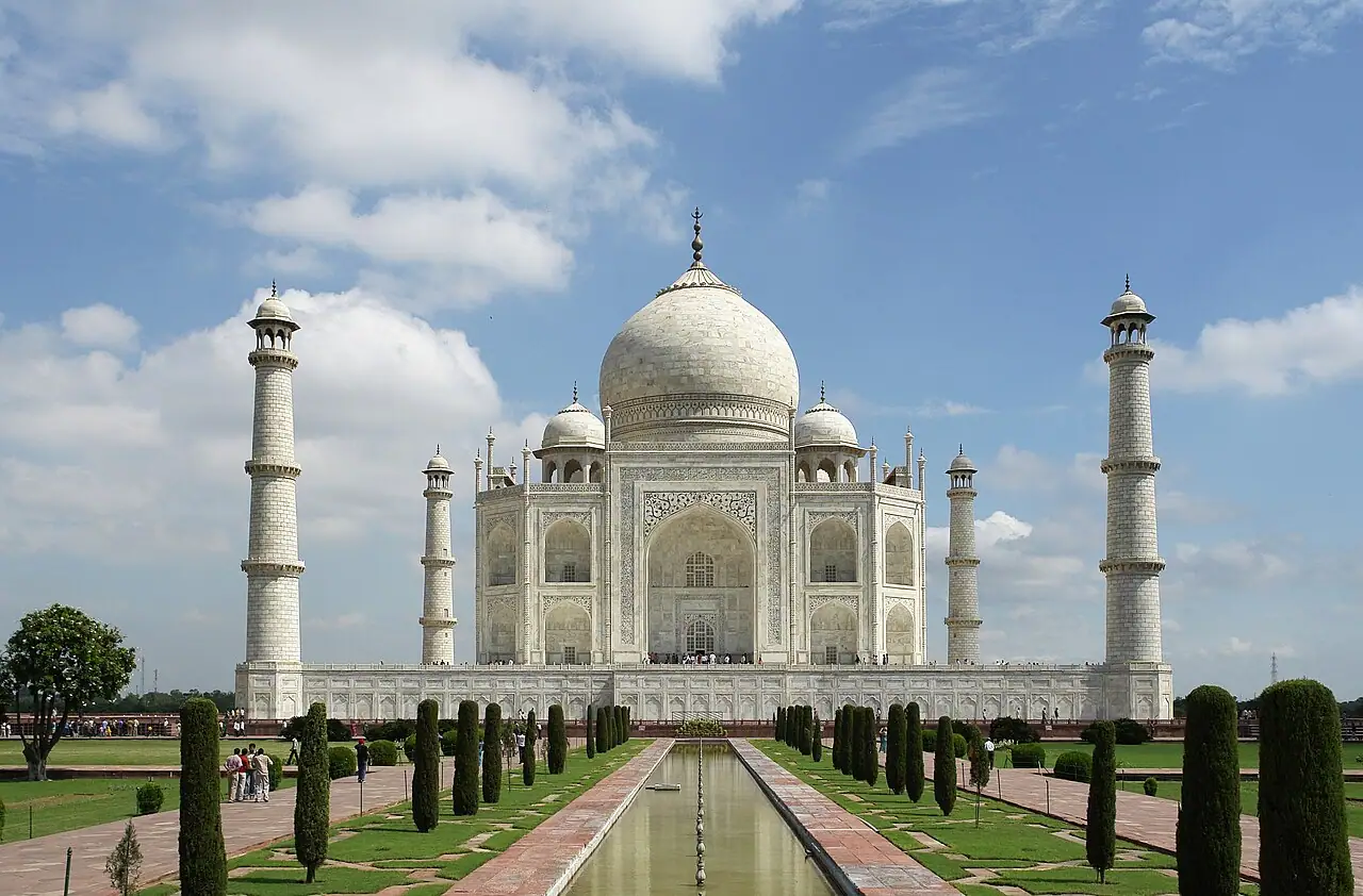 Taj Mahal, Agra, Uttar Pradesh, India