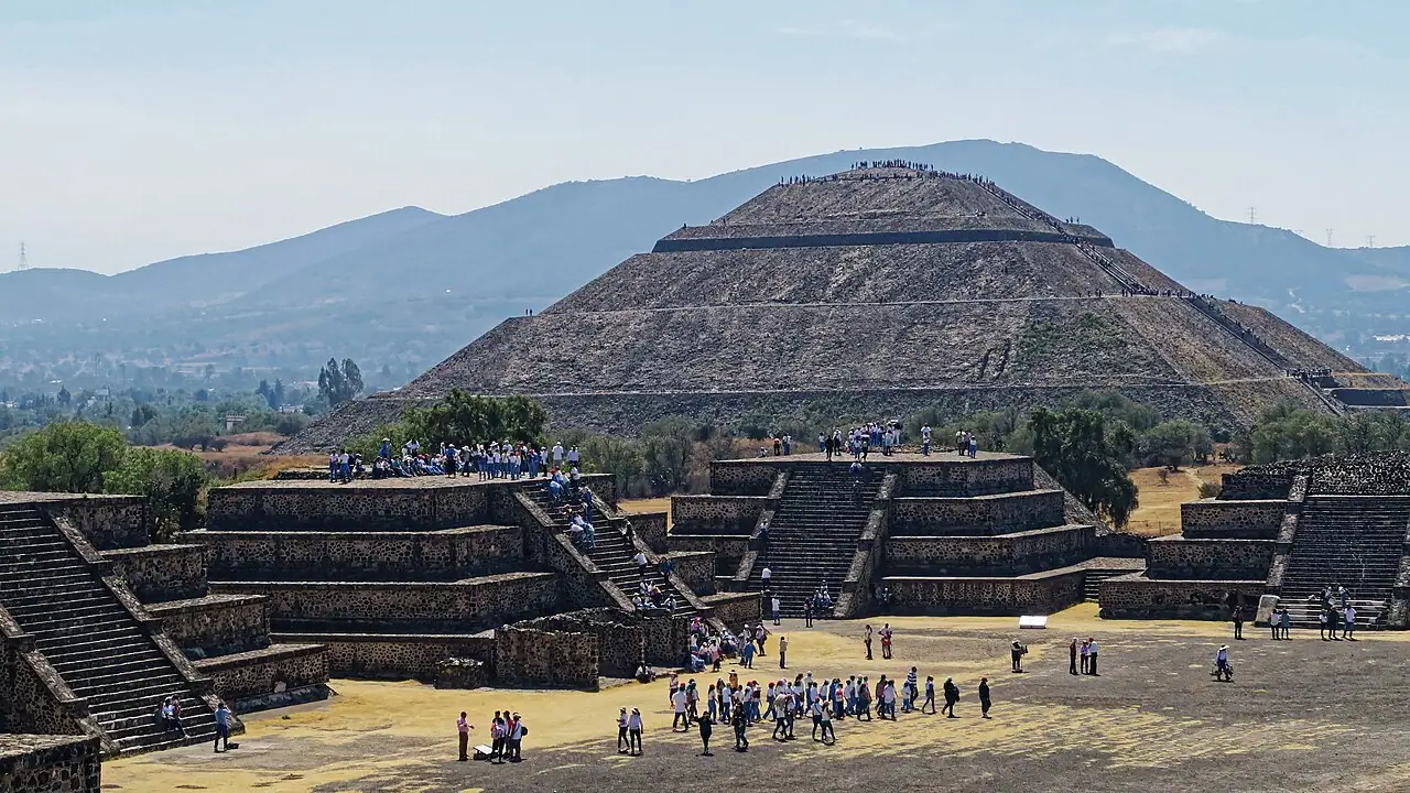 The Pyramid of the Sun from the Avenue of the Dead.